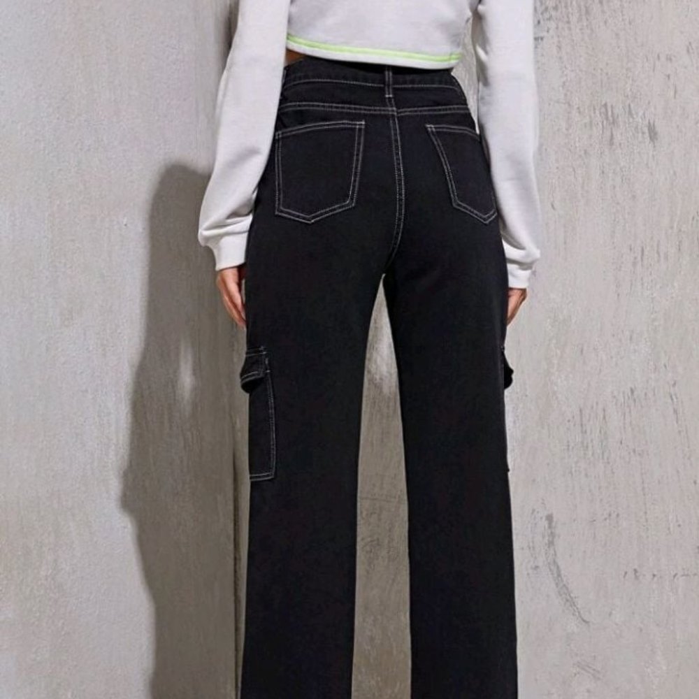High Waist Flat Pocket Whip Stitch Cargo Jeans